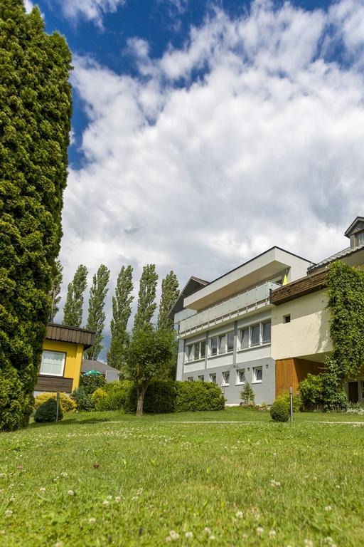 Gaestehaus Krappinger/Pizzeria Mamma Mia Ossiach Kültér fotó